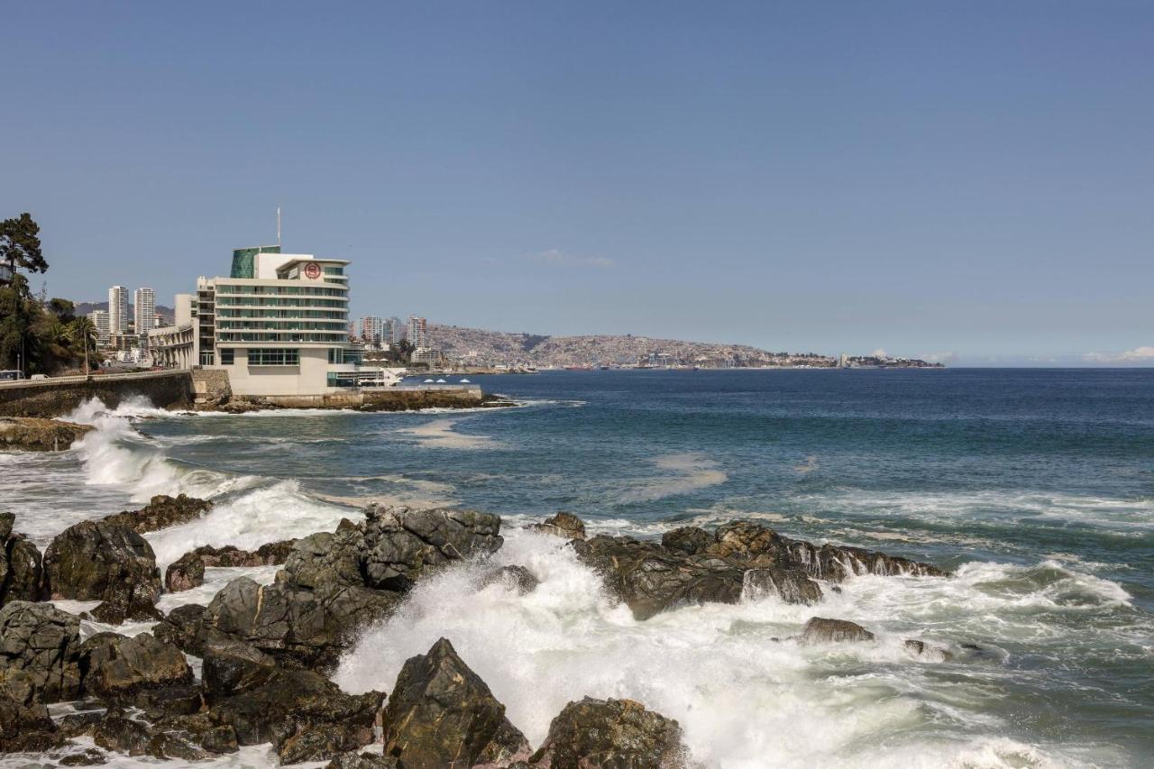 Sheraton Miramar Hotel & Convention Center Vina del Mar Bagian luar foto View of the coast of Vina del Mar