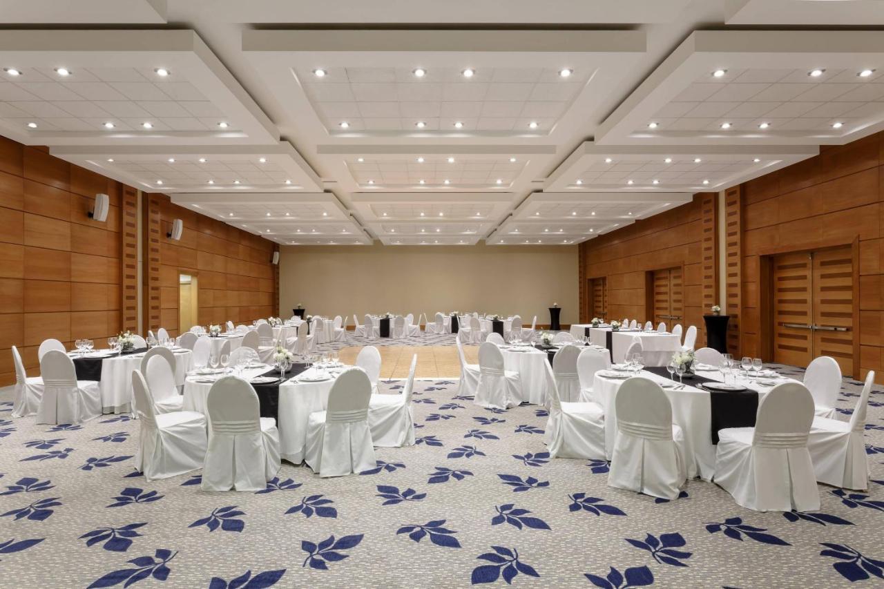 Sheraton Miramar Hotel & Convention Center Vina del Mar Bagian luar foto The ballroom